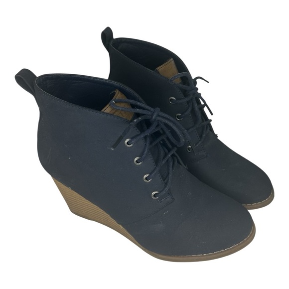 Nautica Navy Wedge Ankle Boots - Picture 1 of 5